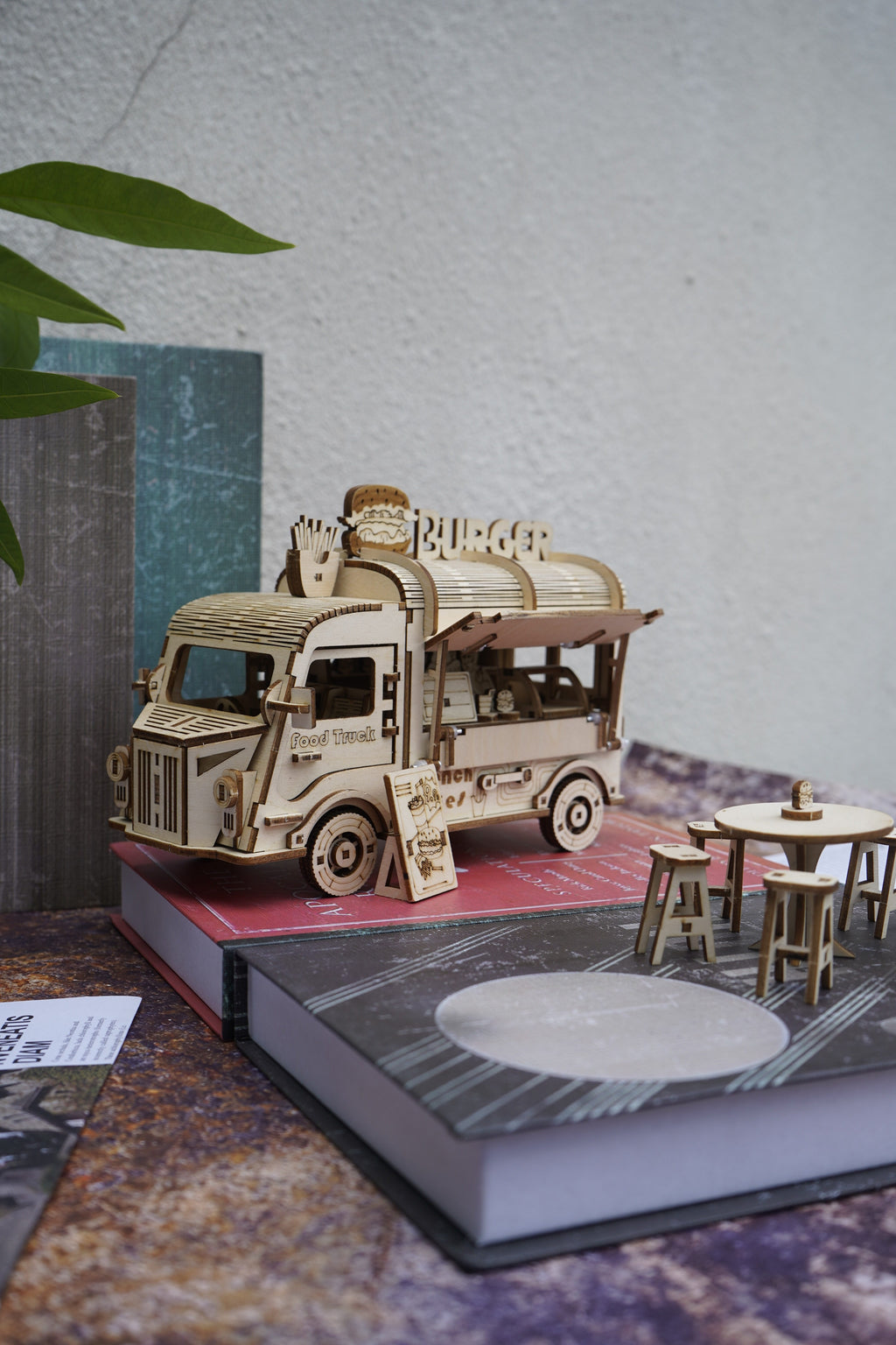 3D Wooden Puzzle Fast Food Truck Model Kit Basswood DIY Assembly Building Toy, Creative Wood Craft Gift for Adults Teens Kids, Christmas Halloween Birthday Present
