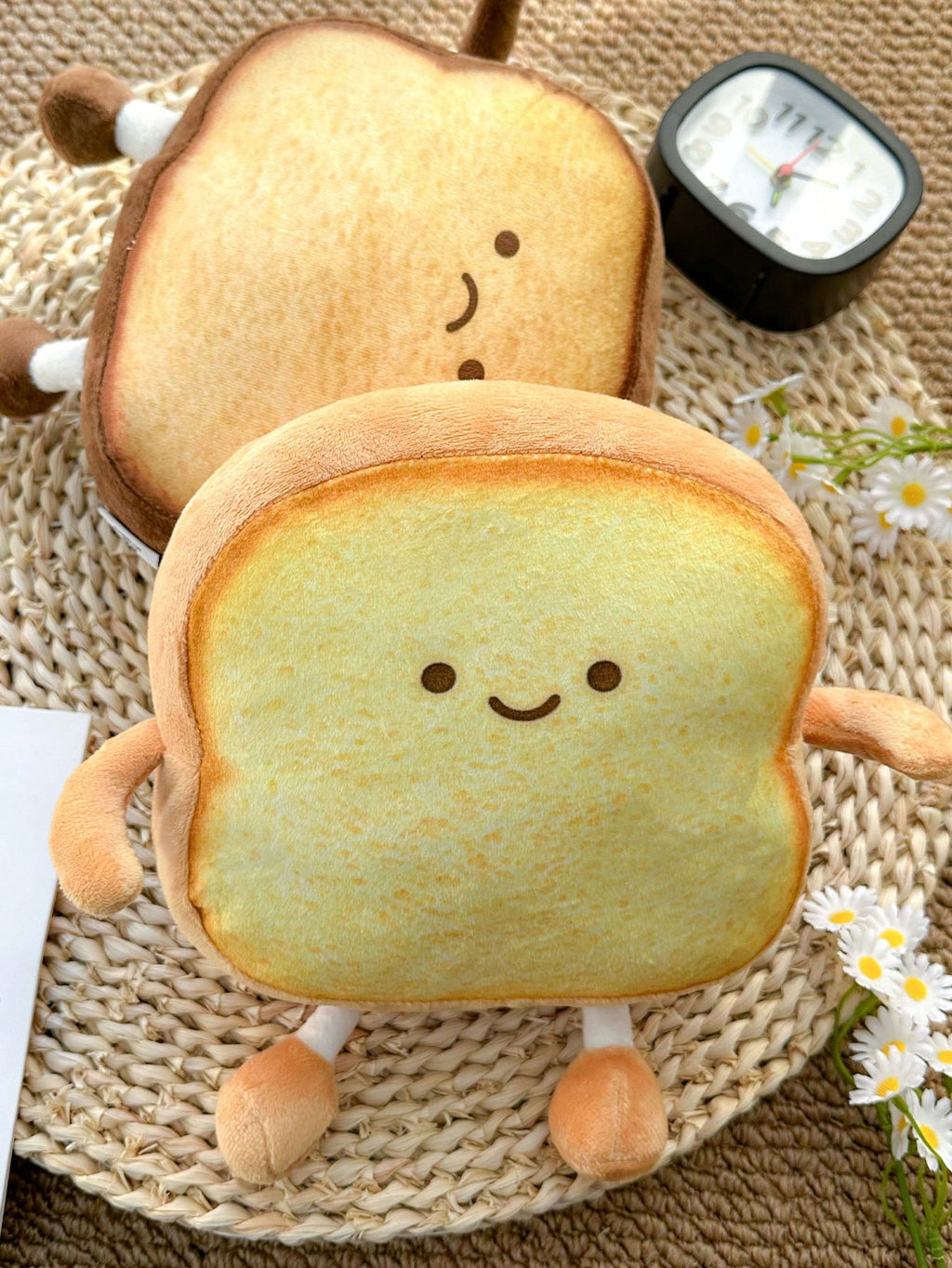 Toast Bread Plush Pillow, 22cm Cute Food Stuffed Doll and Decorative Sofa Cushion for Cozy Home Decor, Birthday and Holiday Gifts