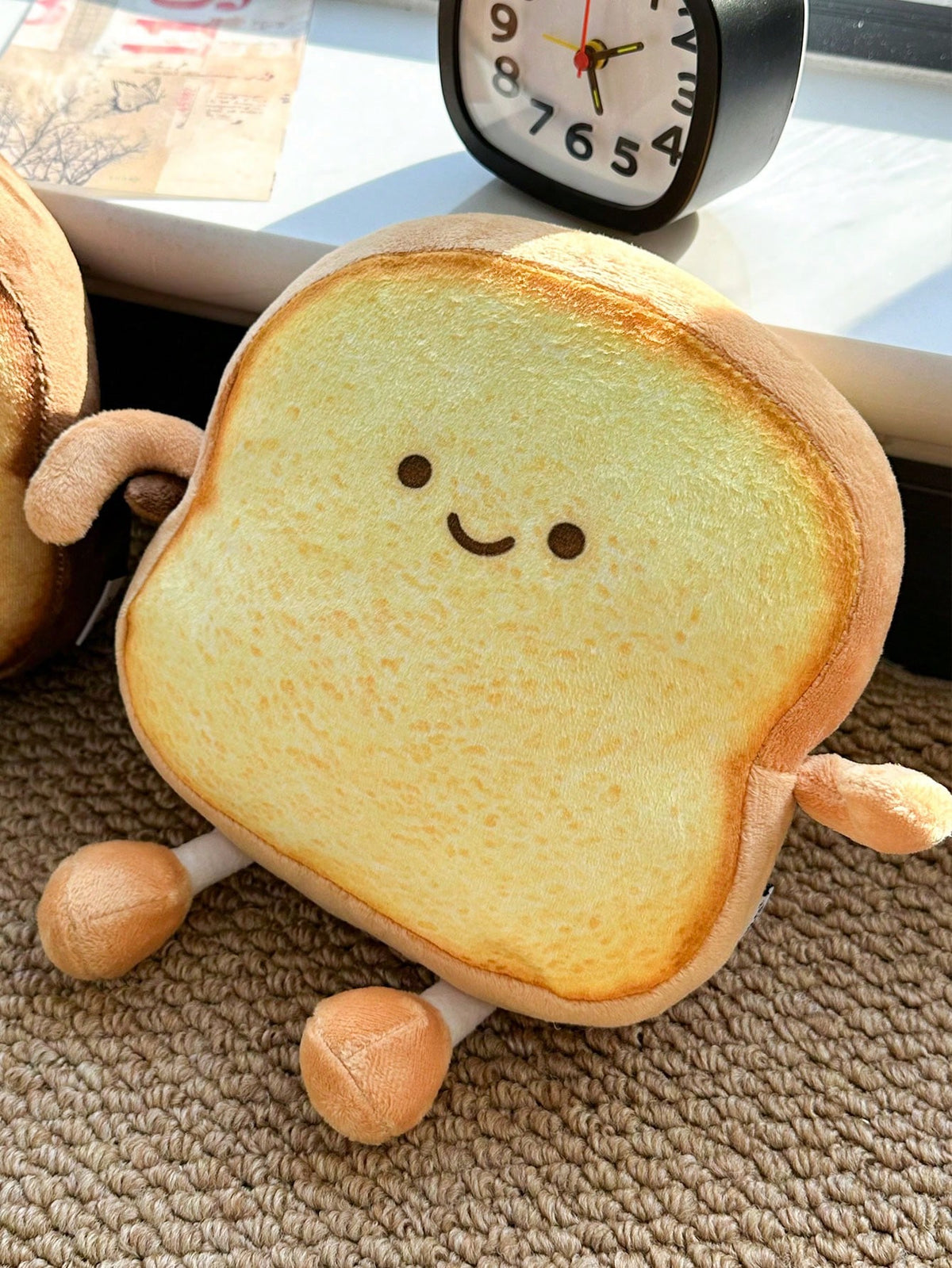 Toast Bread Plush Pillow, 22cm Cute Food Stuffed Doll and Decorative Sofa Cushion for Cozy Home Decor, Birthday and Holiday Gifts