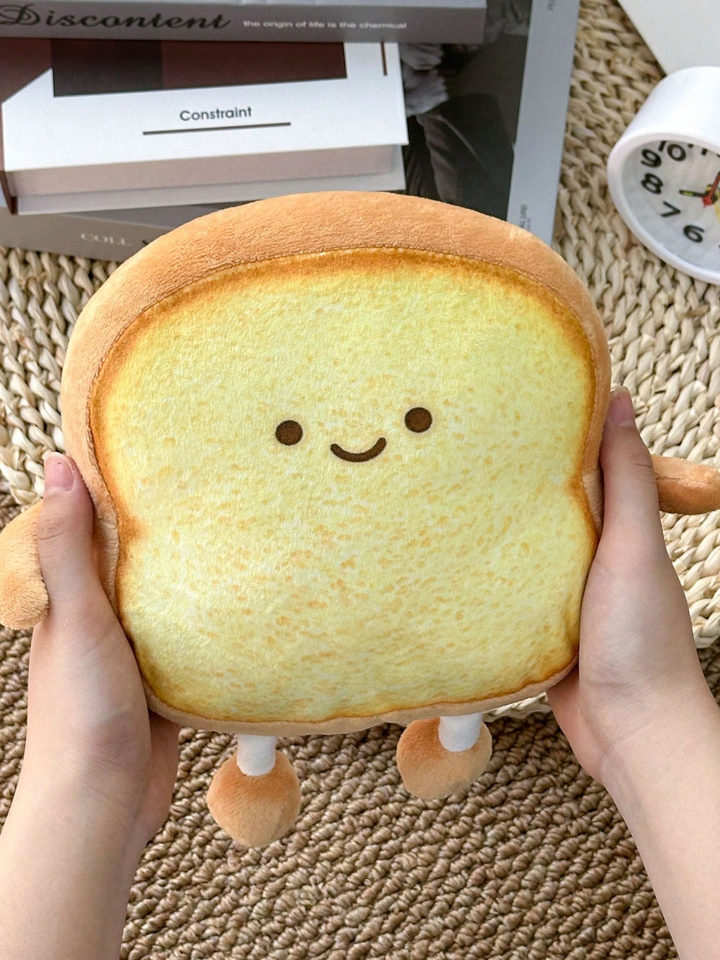 Toast Bread Plush Pillow, 22cm Cute Food Stuffed Doll and Decorative Sofa Cushion for Cozy Home Decor, Birthday and Holiday Gifts