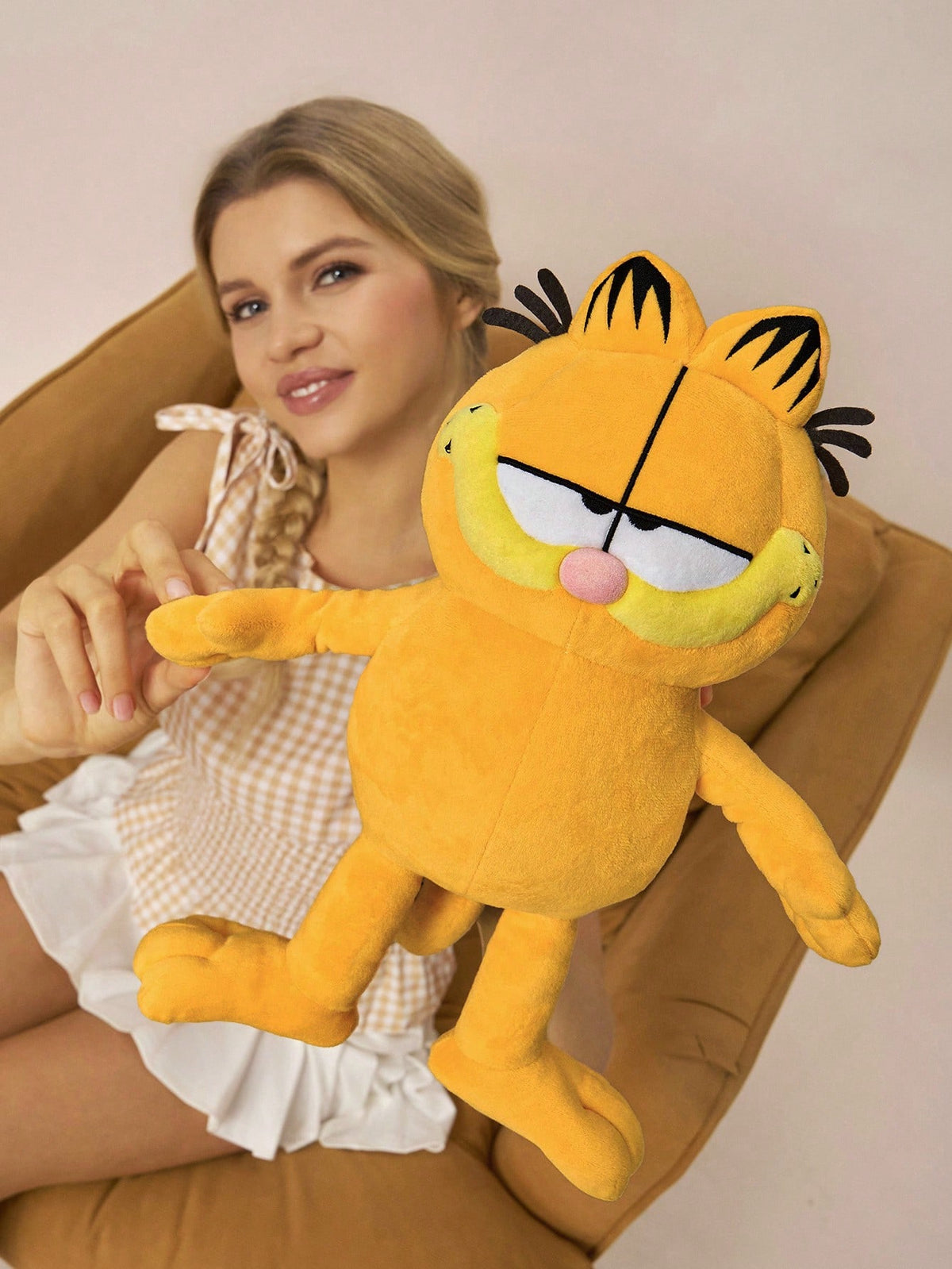 Adventure Time Plush Doll with Embroidered Details, Soft Cartoon Collectible for Sofa Decor, Room Displays and Birthday Gifts, 1 Piece