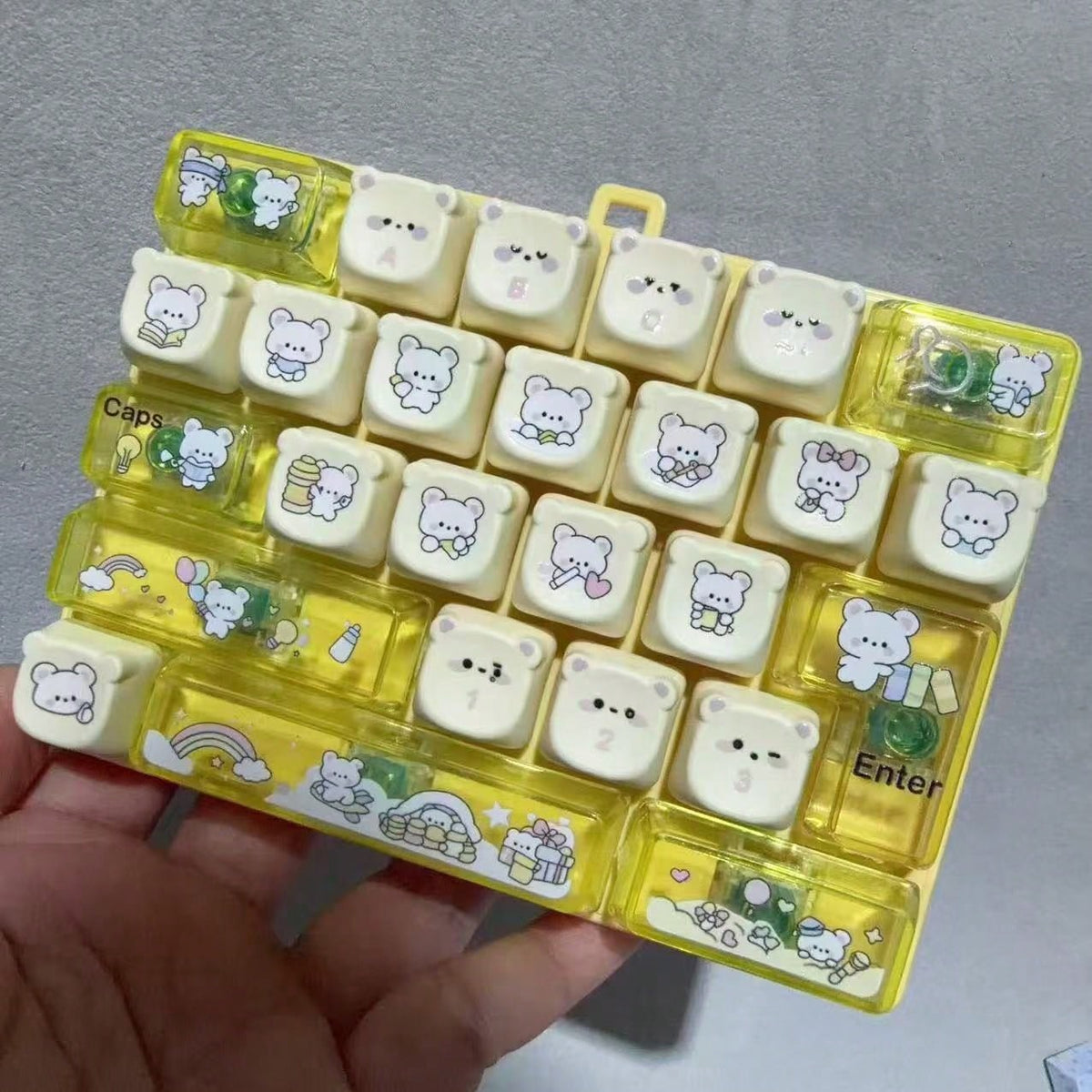 Keyboard Fidget Keychain with Cute Bear Design, 26 Soft-Press Keys, Portable Sensory Desk Toy and Bag Charm Gift, 1 Random Style