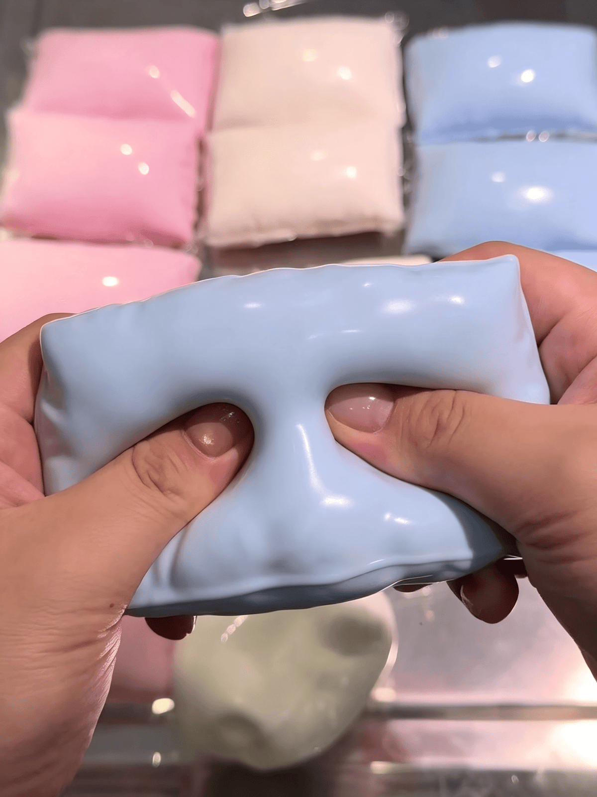 Pillow Fidget Squeeze Toy, Crunchy ASMR Moldable Sensory Toy for Desktop Breaks, Novelty Birthday and Christmas Gift, 1 Piece