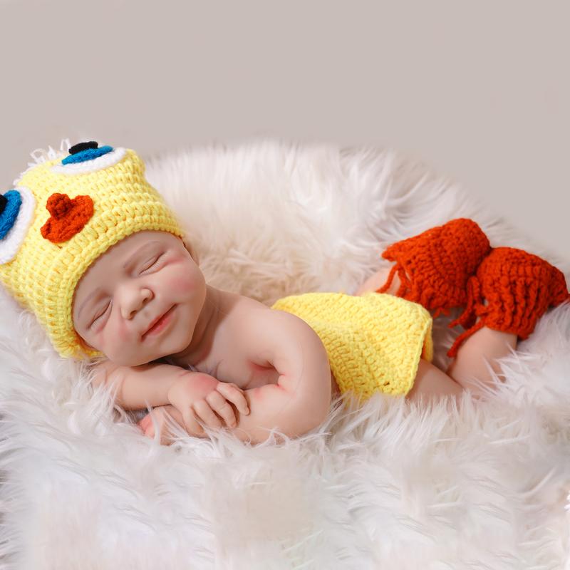 Full Body Silicone Baby Doll 18.31 Inch, FunCuddle NO.14 Realistic Boy or Girl with Closed Mouth, Accessories and Skin Tone Options
