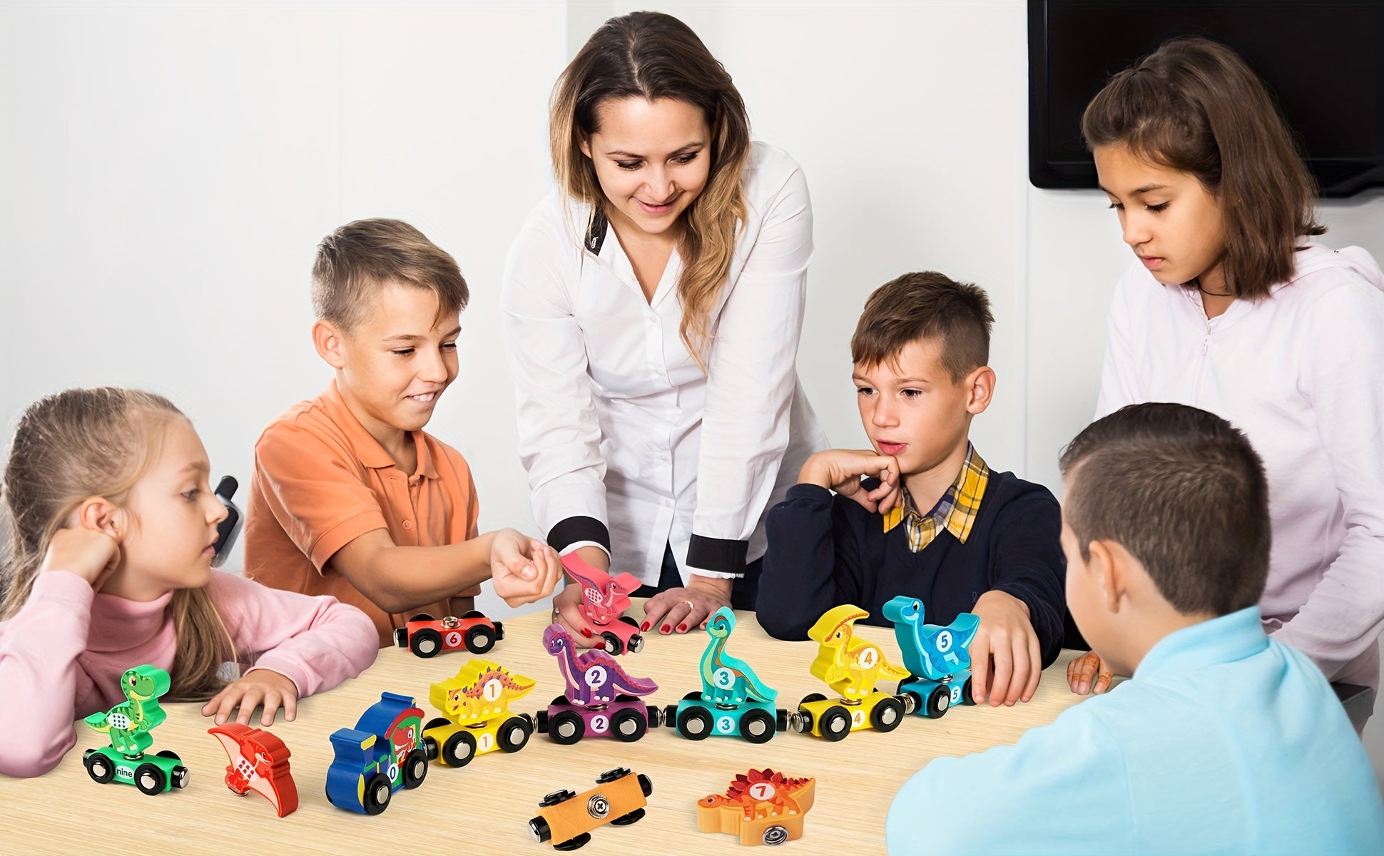 Dinosaur Magnetic Wooden Train Set 11pcs Number Learning - Educational STEM Toy for Toddlers Ages 3-5, Birthday Christmas Gift for Boys & Girls