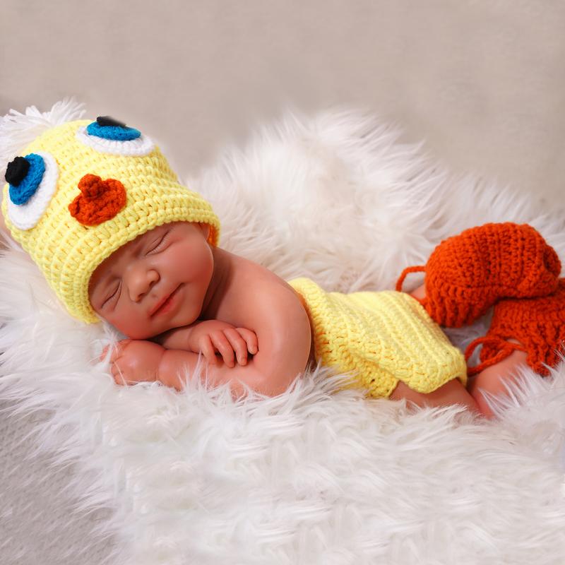 Full Body Silicone Baby Doll 18.31 Inch, FunCuddle NO.14 Realistic Boy or Girl with Closed Mouth, Accessories and Skin Tone Options