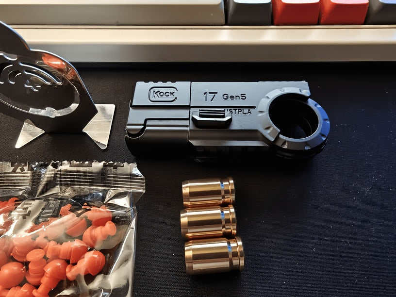 Alloy Finger Pistol Fidget Stress Relief Toy – One-Touch Cartridge Metal Fingertip Gun Novelty Mischievous Toy Perfect Gift for Adults Teens