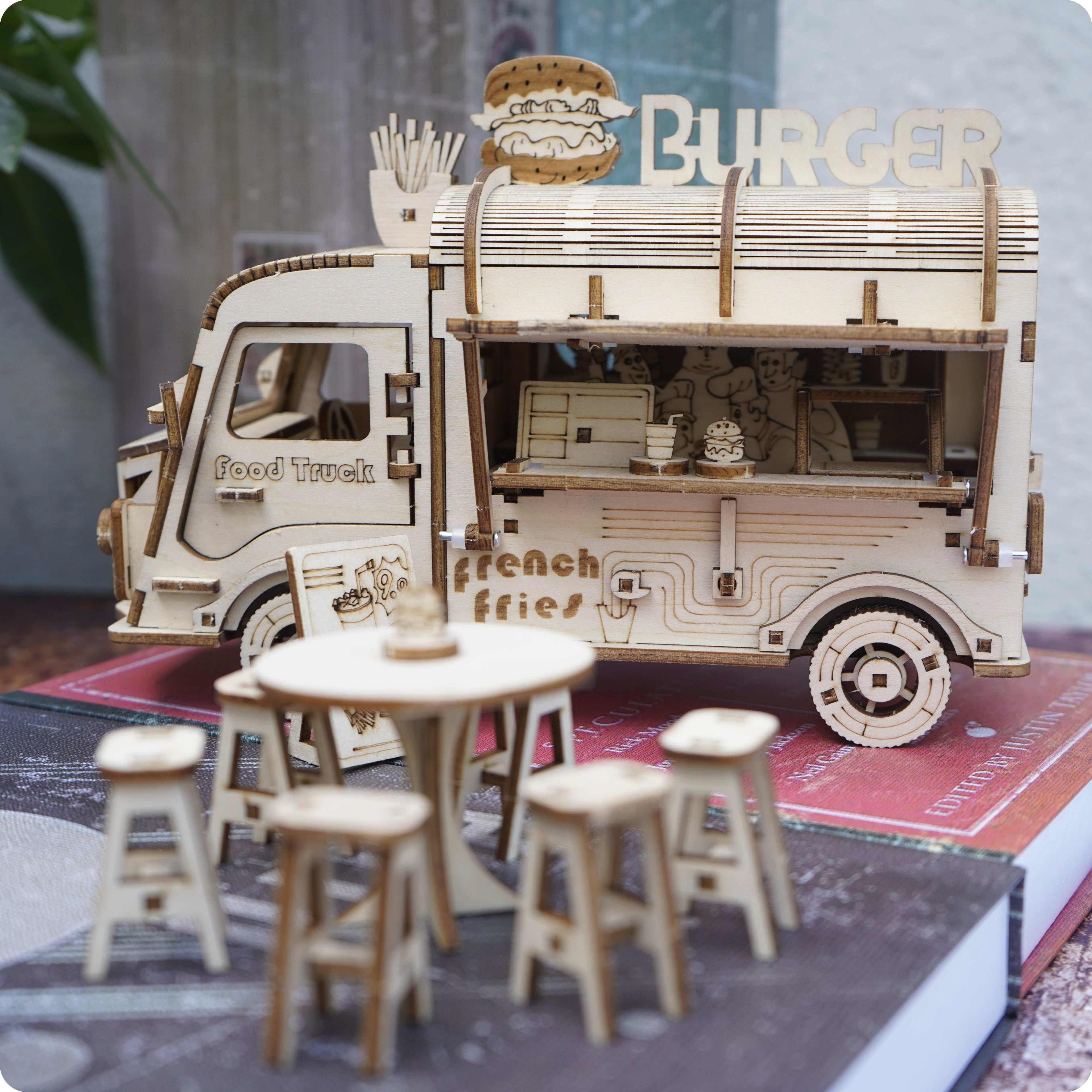 3D Wooden Puzzle Fast Food Truck Model Kit Basswood DIY Assembly Building Toy, Creative Wood Craft Gift for Adults Teens Kids, Christmas Halloween Birthday Present