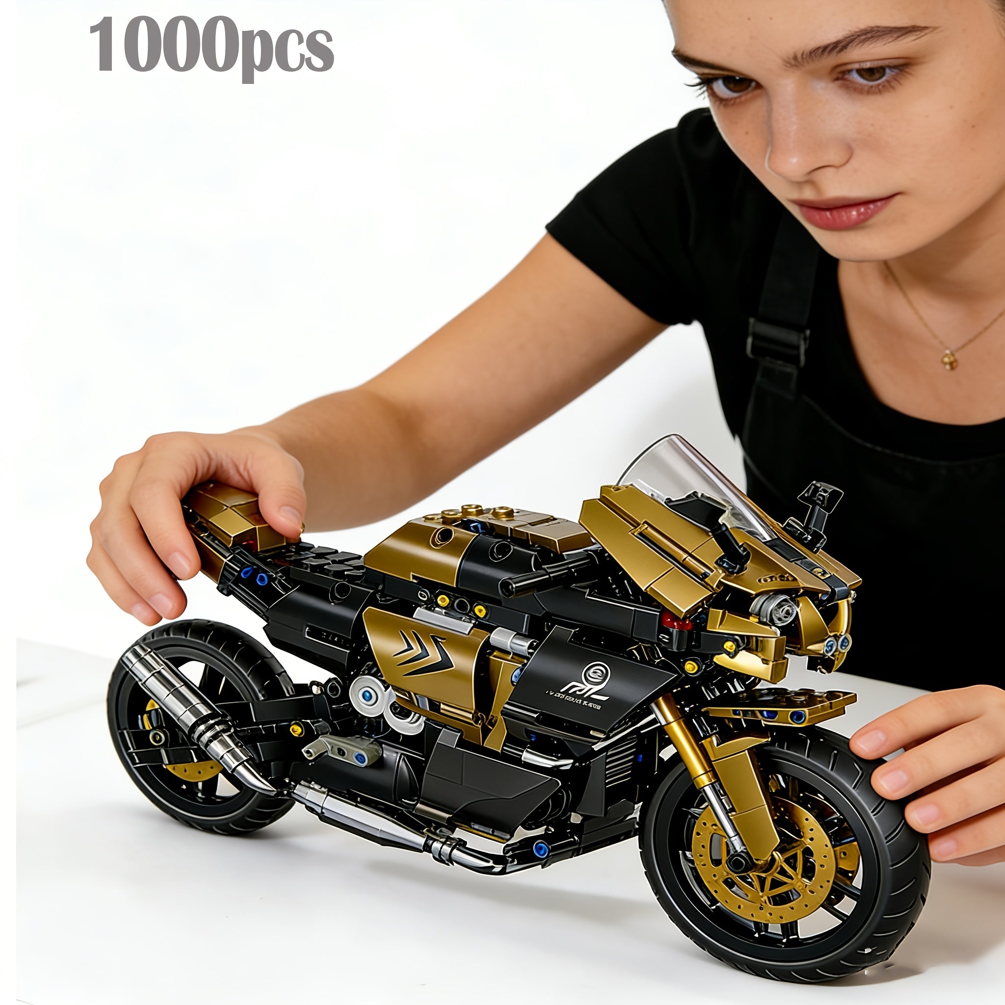 Motorcycle Building Blocks 1000pcs 1:10 Scale DIY Model Kit – Black & Gold Collectible Motorbike Display Ornament for Adults – Large Size Brick Set, Birthday & Christmas Gift for Motorcycle Fans