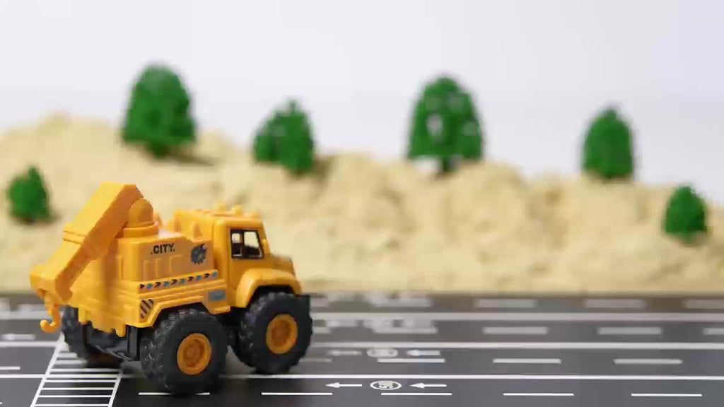4-Piece STEM Construction Toy Vehicle Kit Excavator Dump Truck Crane Cement Mixer Sandbox Toy for Kids Ages 3+ Hands-On Learning Halloween Christmas Gift
