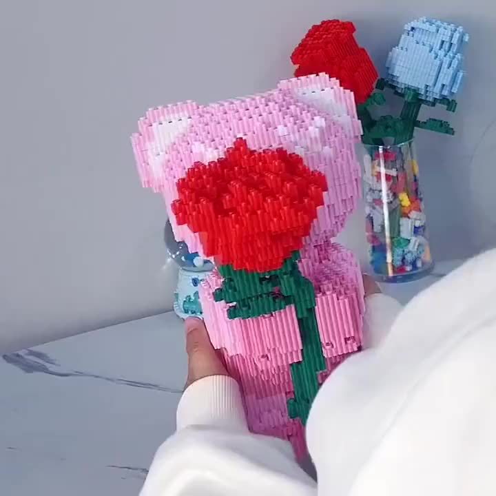 Rose Bear Building Blocks 4051pcs Romantic Bear Holding Rose DIY Model Kit - Advanced Assembly Gift for Couples Parents - Valentine Birthday Anniversary Christmas Gift