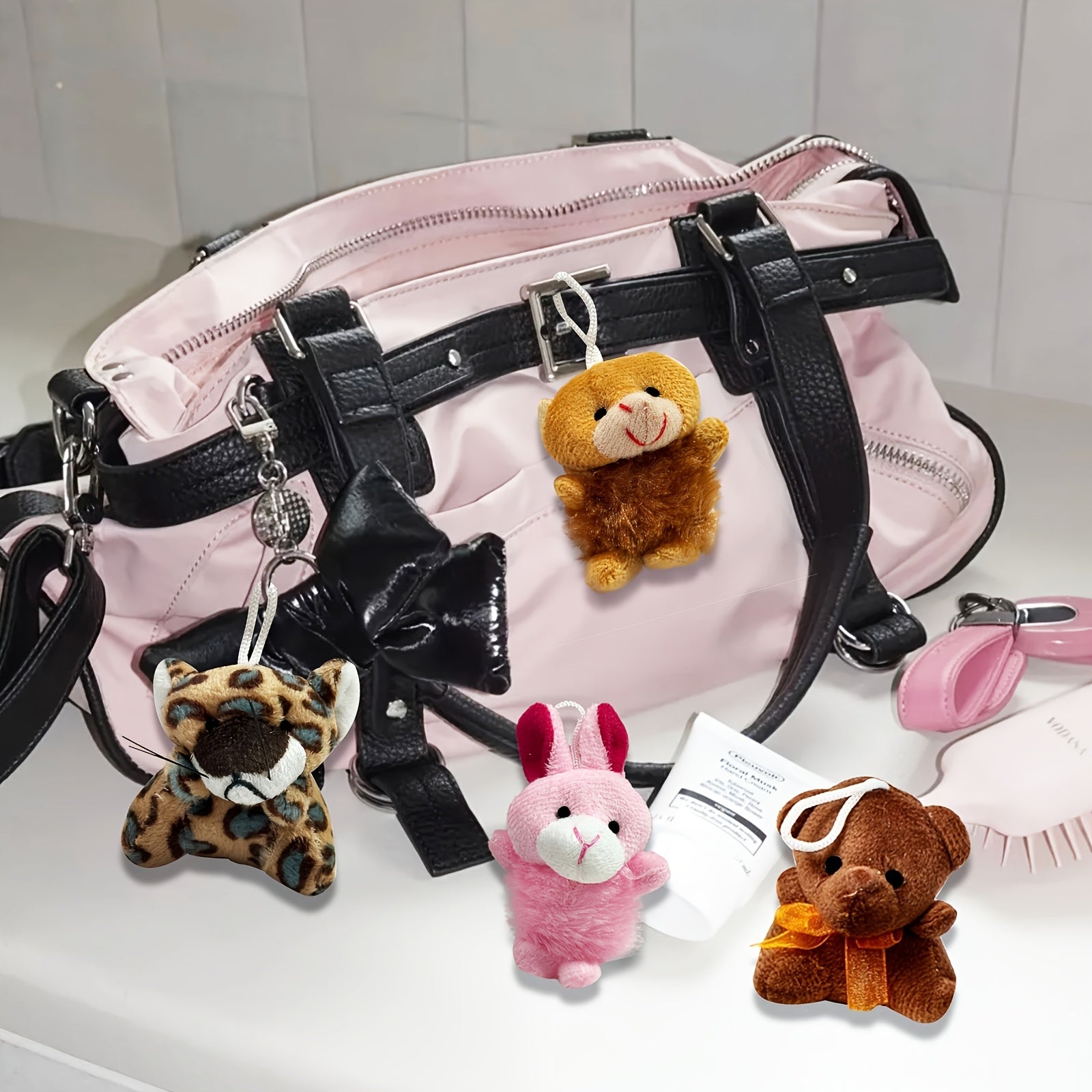 24PCS Mini Animal Plush Toy Assortment – Small Stuffed Animal Bulk Set with Keychains, Party Favors, Carnival Prizes, School Gifts, Christmas Easter Halloween Valentine’s Day Gift for Kids