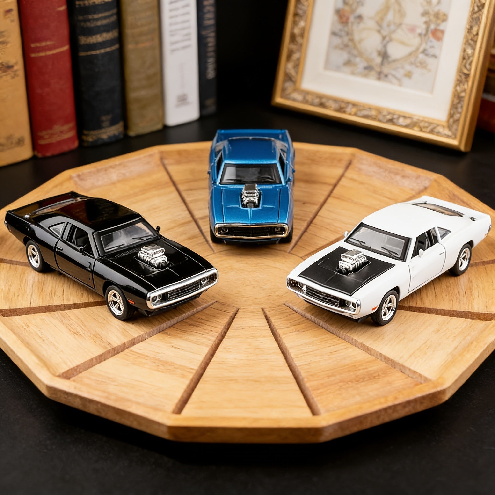 1:32 Scale Die-Cast Dodge Challenger Model Car – Zinc Alloy Static Replica Collectible Gift for Car Enthusiasts, Adults & Teens