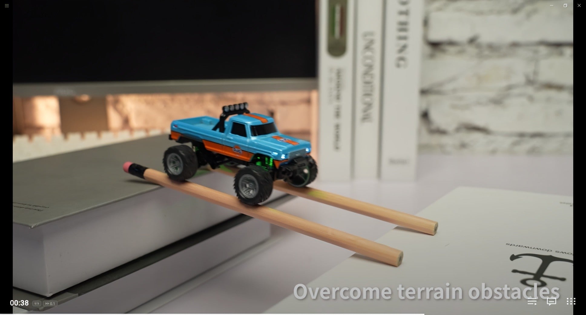 Alloy RC Off-Road Car with Shock-Absorbing Chassis & Rubber Tires – Remote Control Rugged 4WD Truck for Boys Kids Indoor Outdoor Christmas Gift