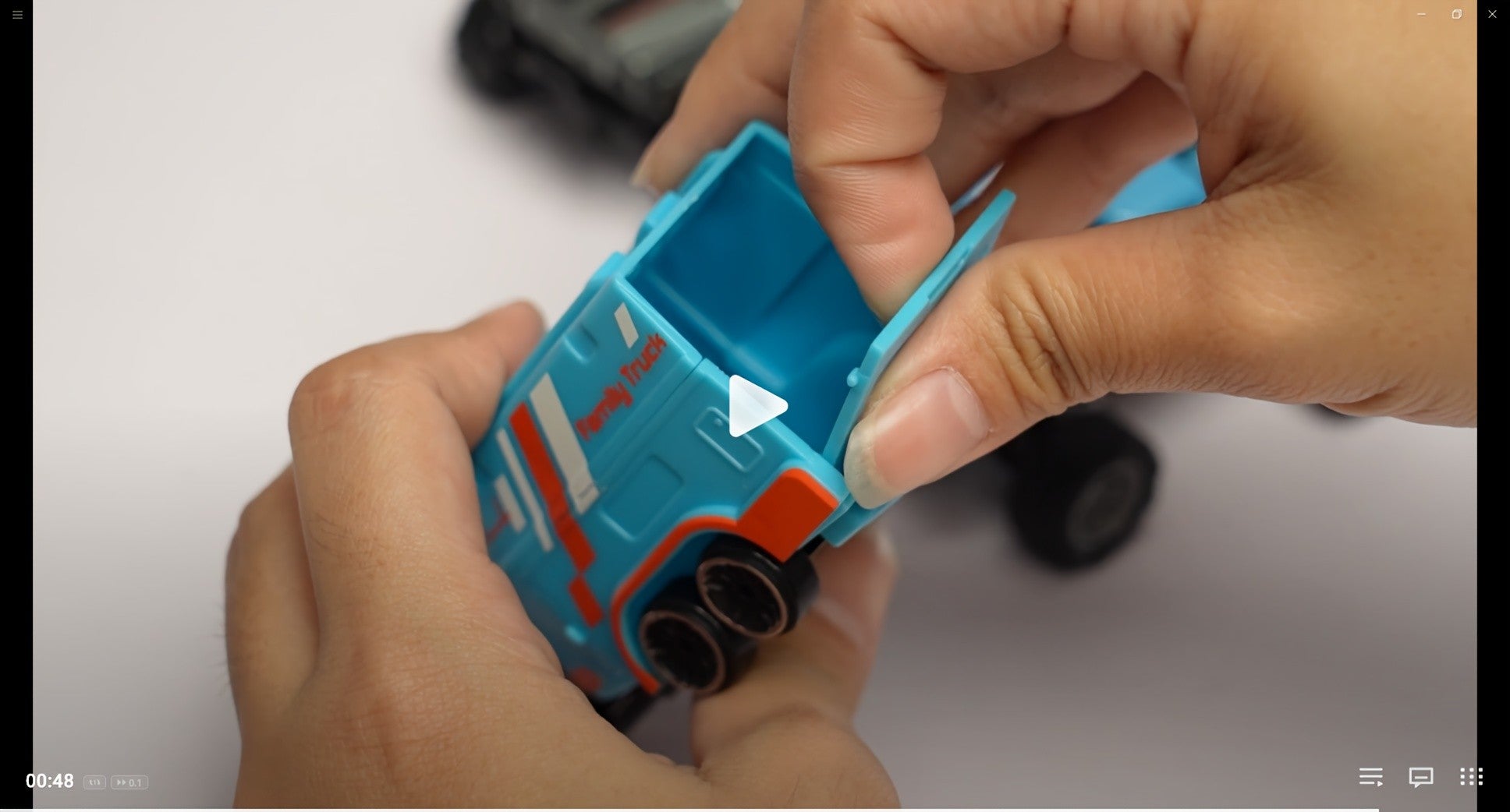 Alloy RC Off-Road Car with Shock-Absorbing Chassis & Rubber Tires – Remote Control Rugged 4WD Truck for Boys Kids Indoor Outdoor Christmas Gift