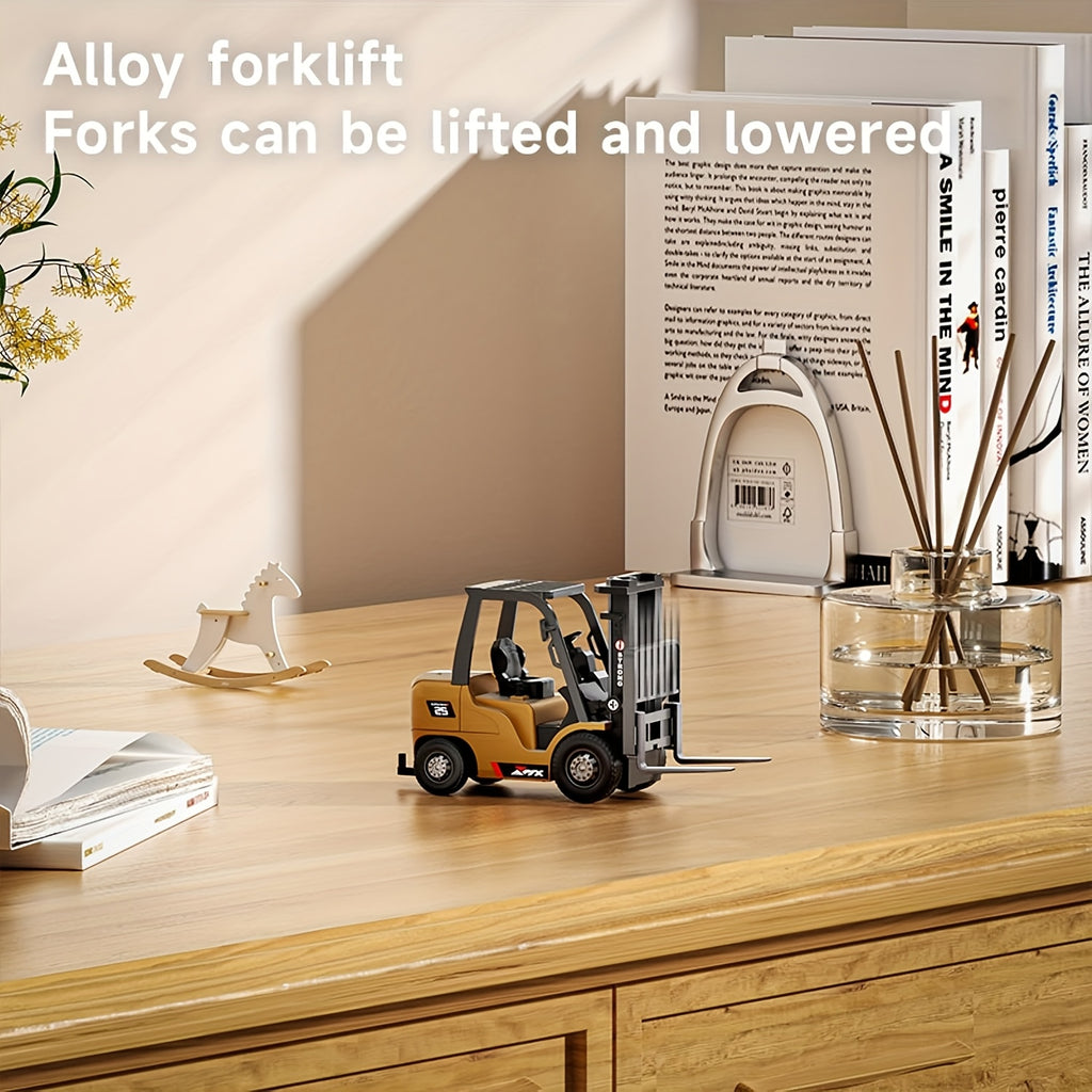 1/64 Scale Mini Alloy Forklift Truck with Flatbed – USB Rechargeable Die-Cast Metal Toy Truck for Boys & Girls, Multi-Functional Monster Truck, Collectible Display & Outdoor Play